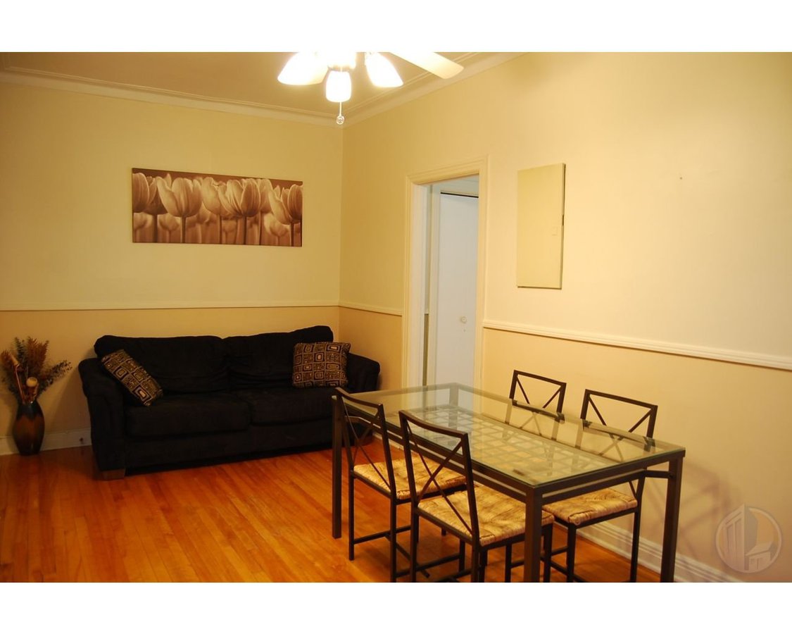 LACHINE WATERFRONT 6-ROOMS*2-FLOORS*2-BEDROOM*YARD - Photo 4