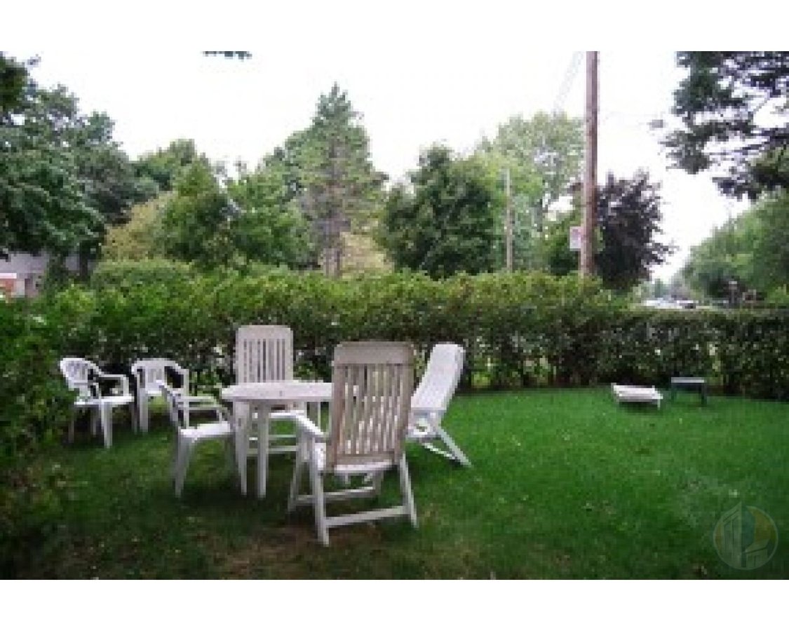 LACHINE WATERFRONT 6-ROOMS*2-FLOORS*2-BEDROOM*YARD - Photo 13