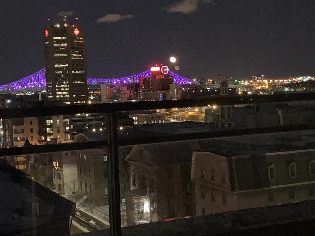 Furnished Studio, Downtown, A/C, All Incl. & WIFI - Photo 19