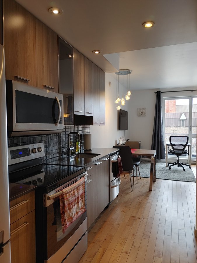 Furnished Studio, Downtown, A/C, All Incl. & WIFI - Photo 12