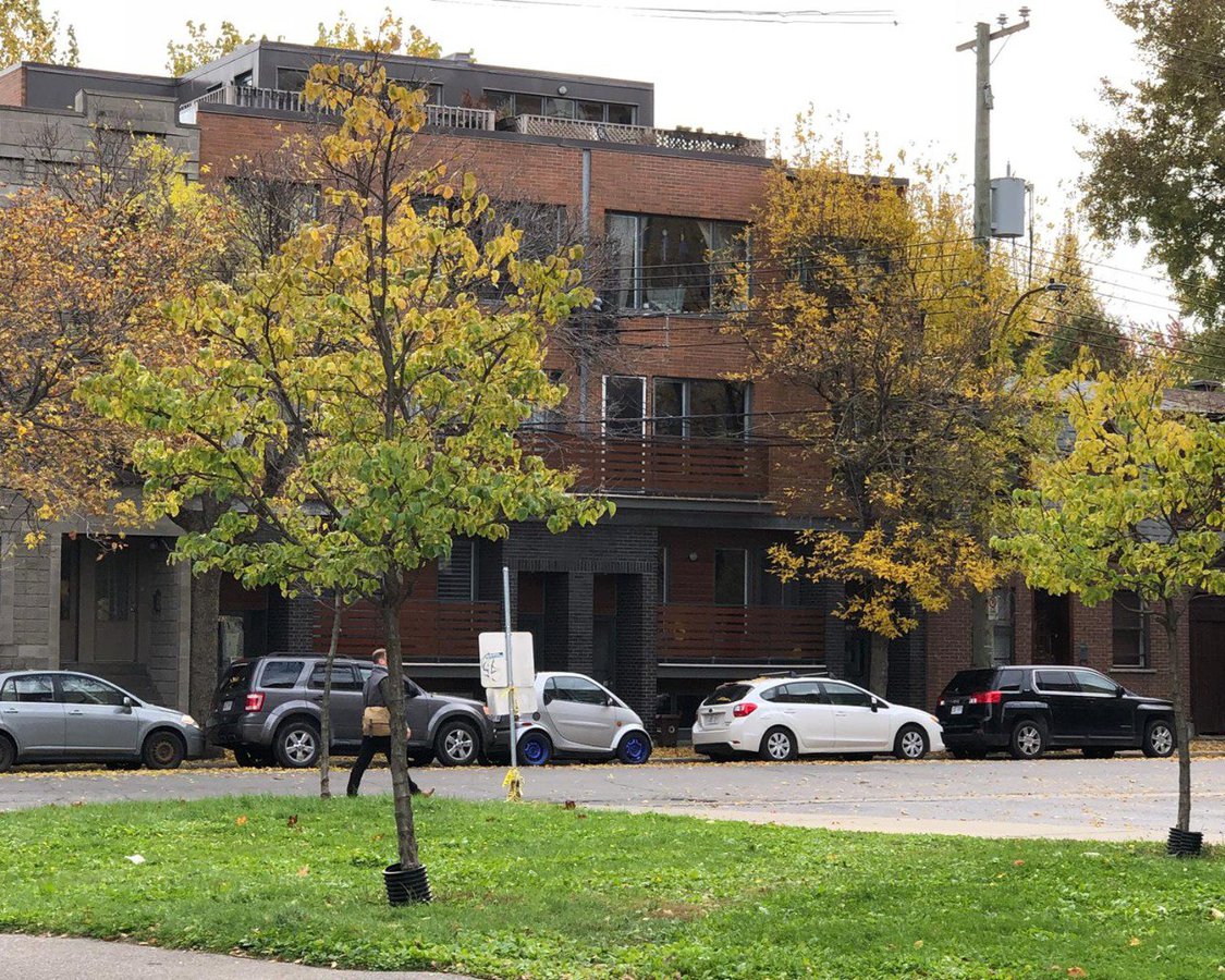 2636 Rue de Châteauguay, Montréal, QC Condo for rent