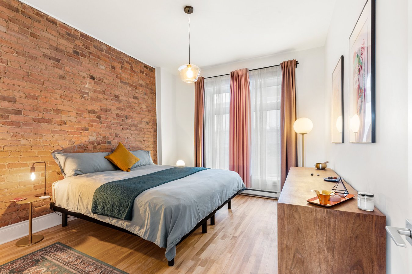 2035 Rue Sanguinet - Photo 2
