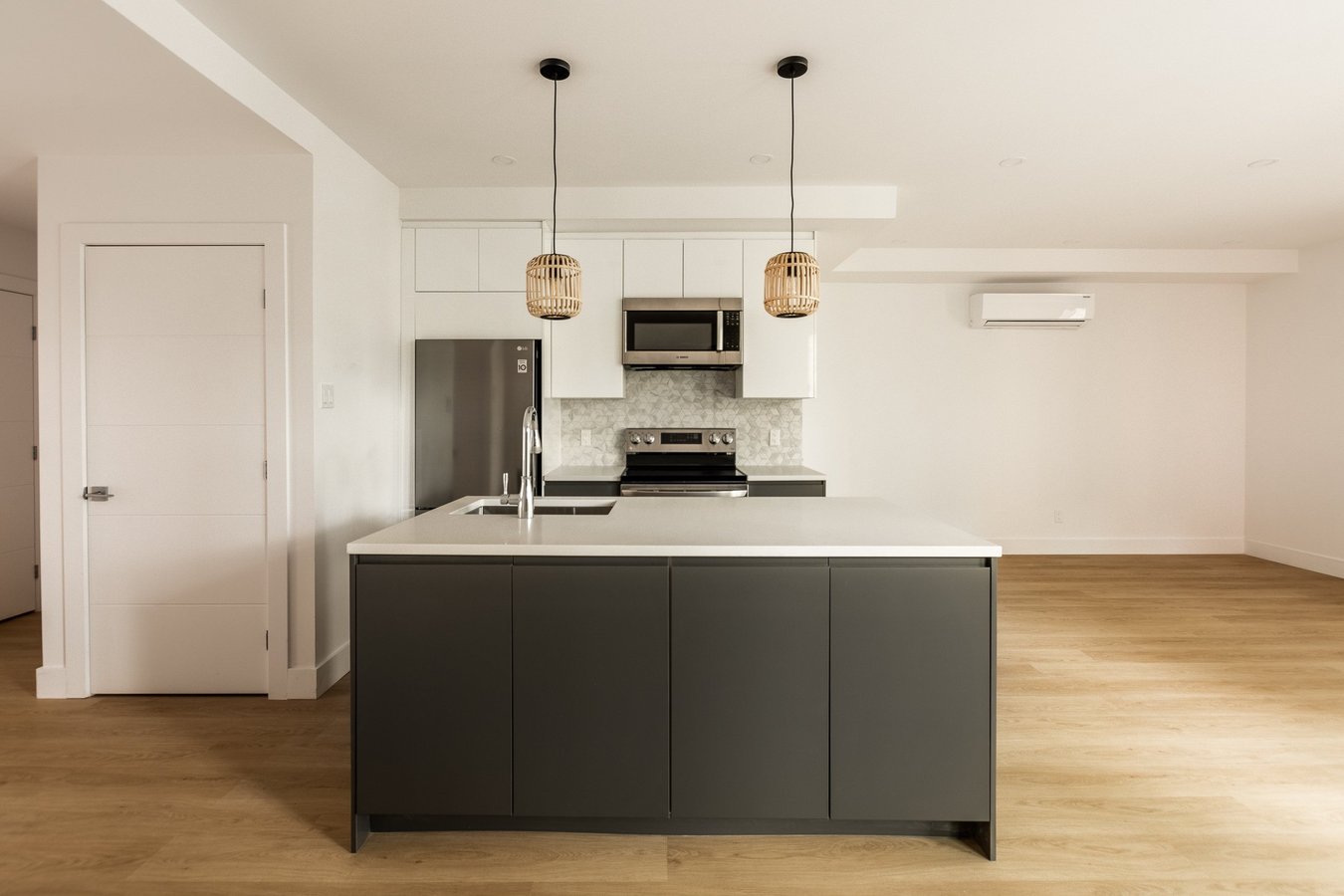 Rentals.ca SaintHenri Montréal Apartments, Condos and Houses For Rent