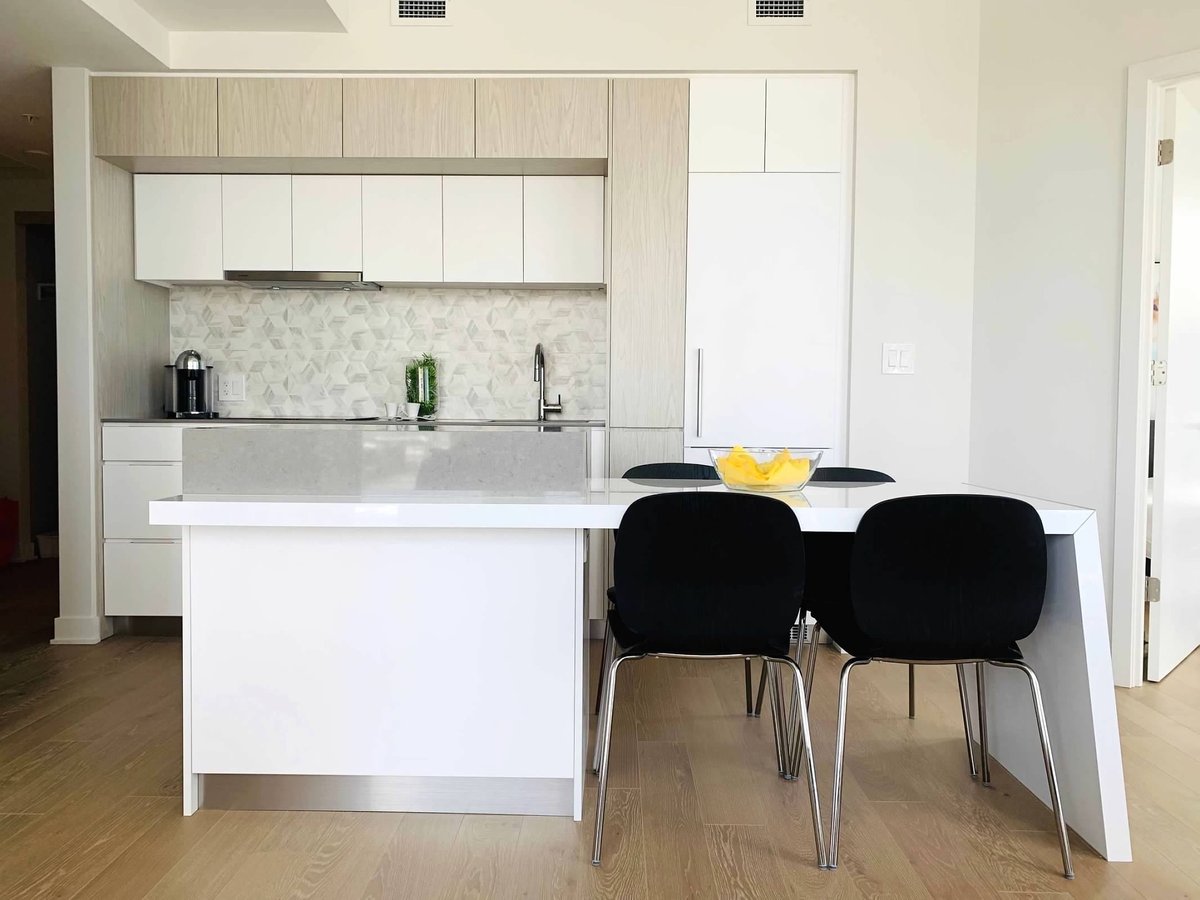 1188 Rue Saint-Antoine Ouest - Photo 2