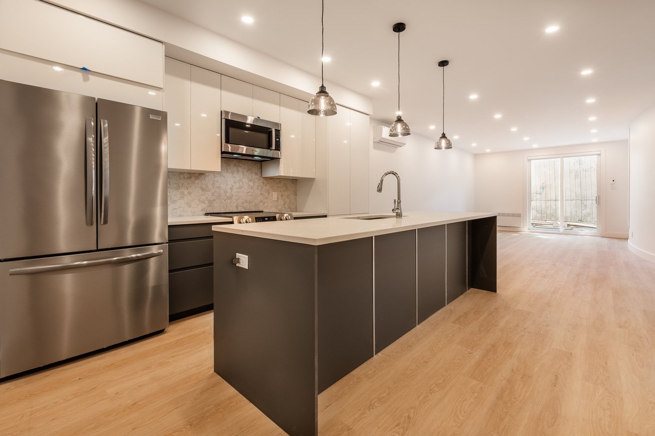 Rentals.ca SaintHenri Montréal Apartments, Condos and Houses For Rent