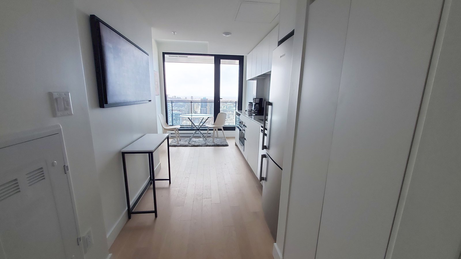 1245 Rue de Bleury - Photo 2