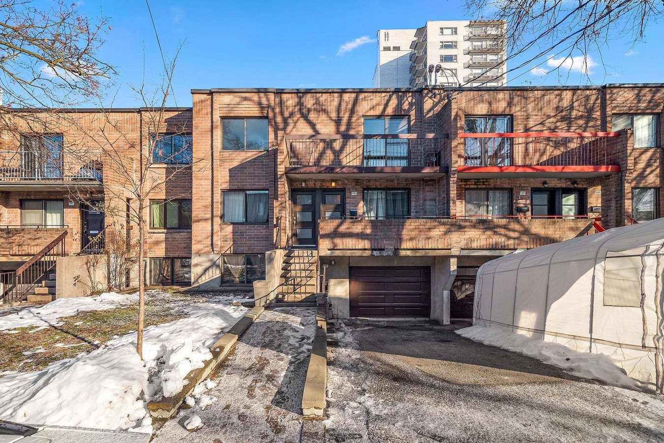 Montréal QC Bachelors, Basements, Houses, Lofts, Studios and Town