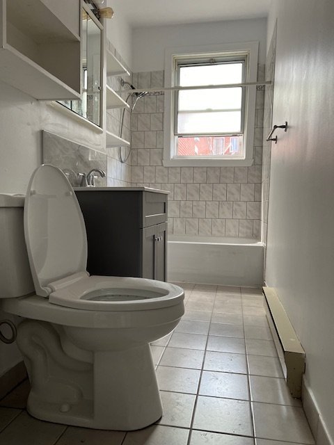 869 Avenue 6e - Photo 3