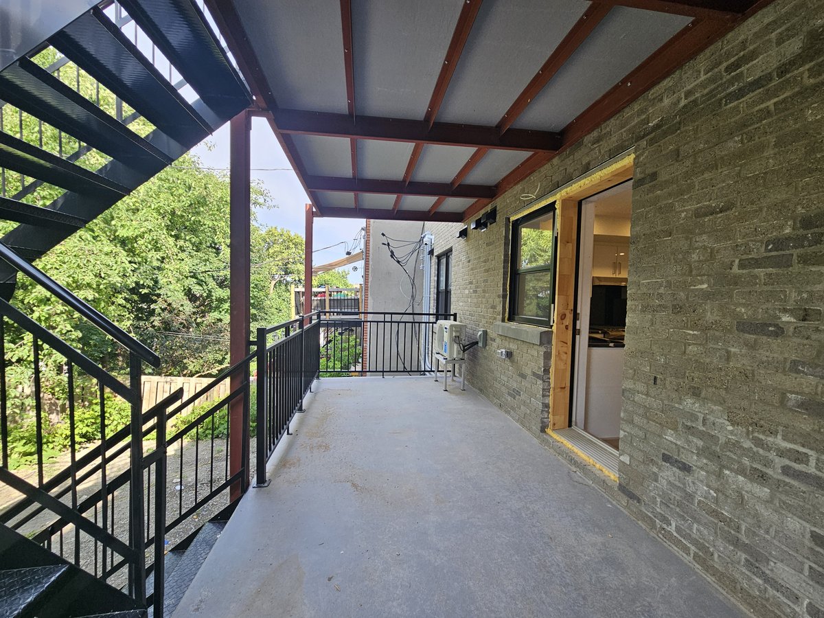 2621 Avenue Gascon - Photo 4