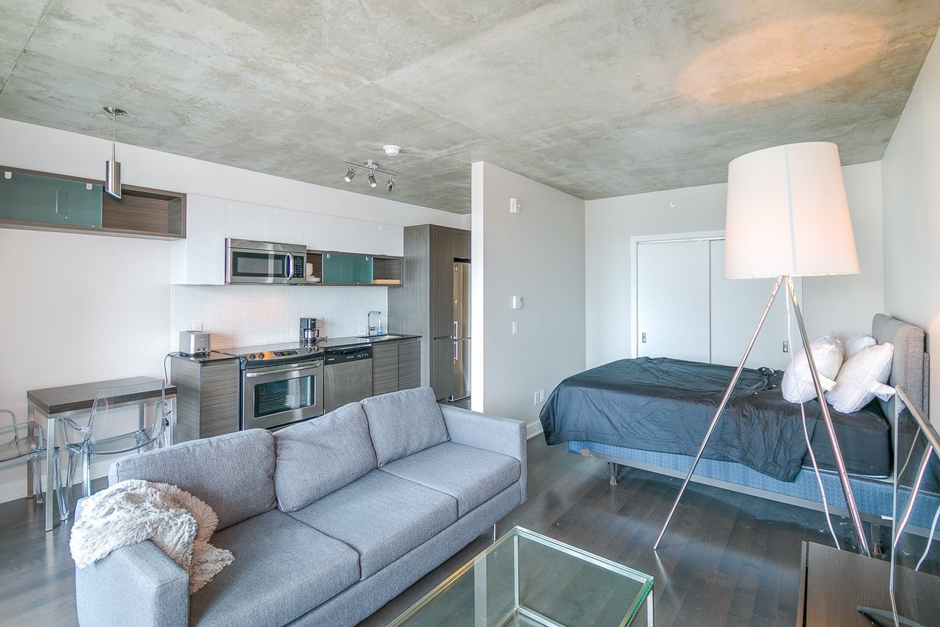 235 Rue Peel - Photo 4