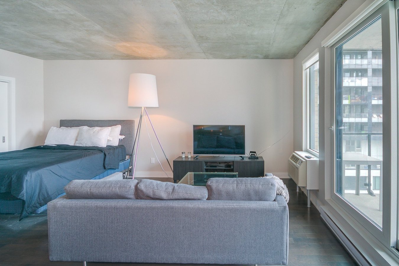 235 Rue Peel - Photo 5