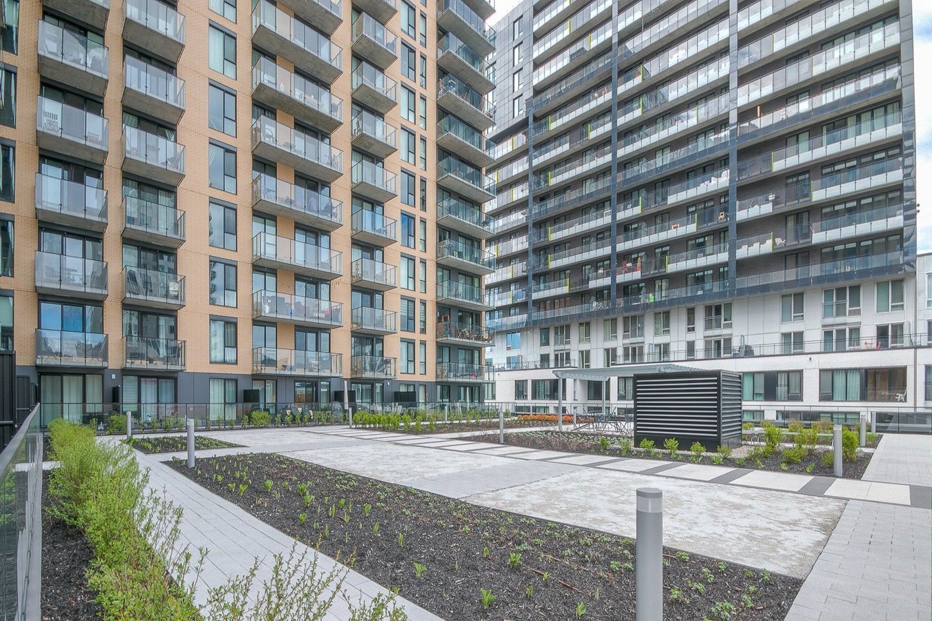 235 Rue Peel - Photo 9