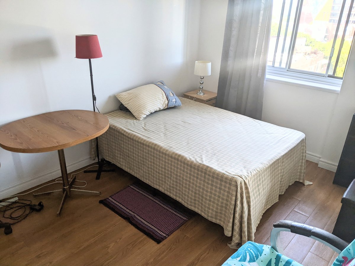 65 Rue Sherbrooke Est - Photo 1