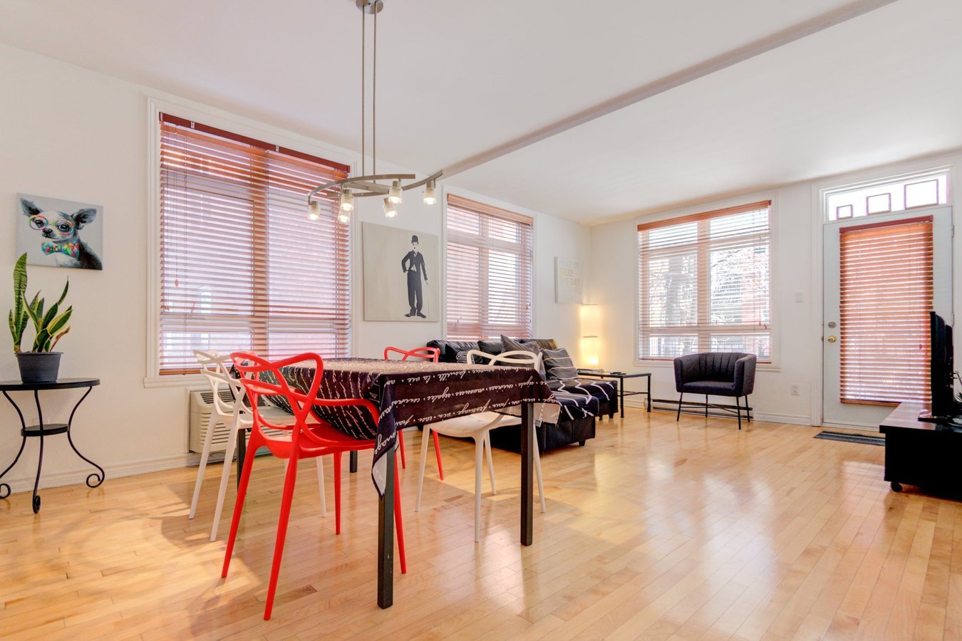 2115 Rue Saint-Urbain - Photo 1
