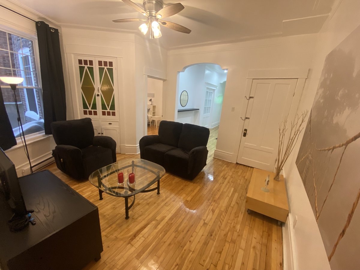 2202 Avenue Regent - Photo 3