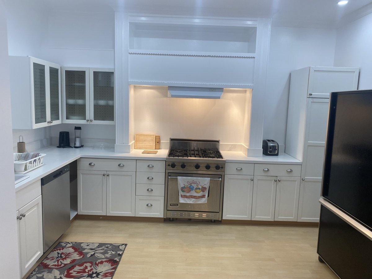 2202 Avenue Regent - Photo 9