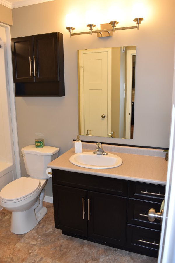 945 Maplewood Drive - Photo 7