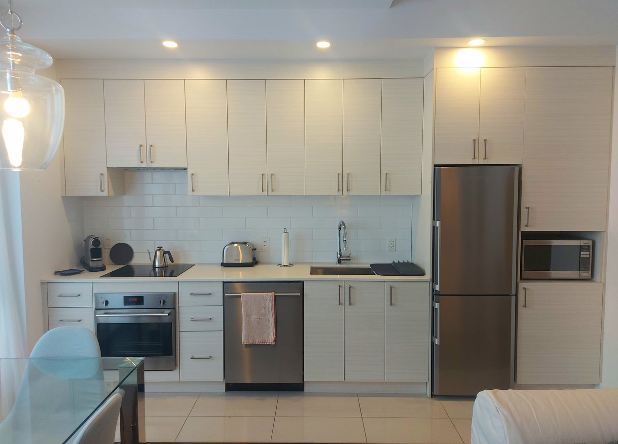 775 Plymouth Avenue - Photo 3