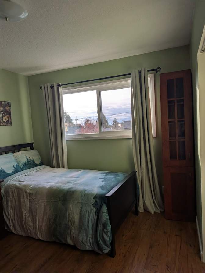 Central Nanaimo - Photo 4