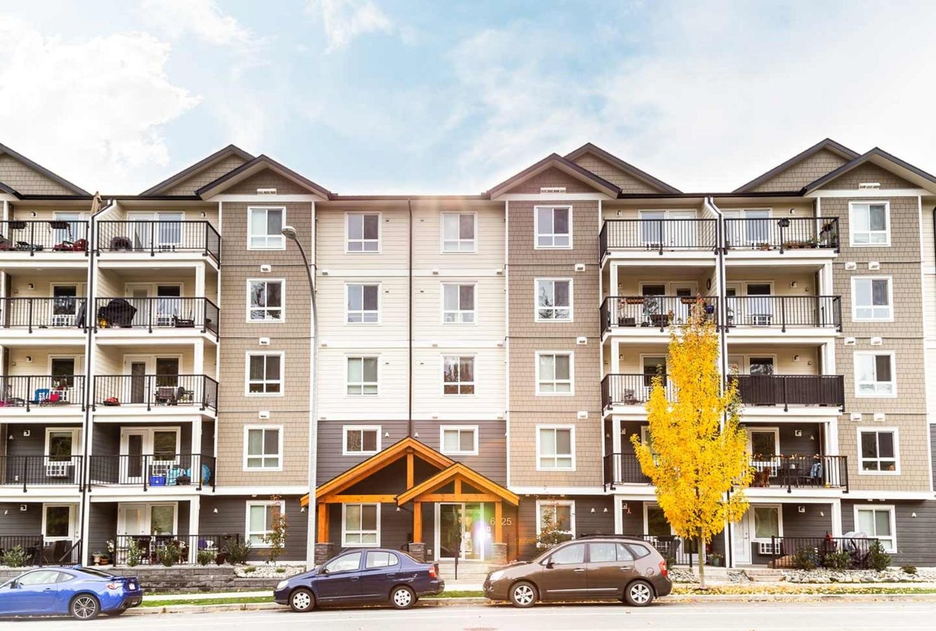 Nanaimo Pet Friendly Dogs and Cats Apartments Condos and Houses