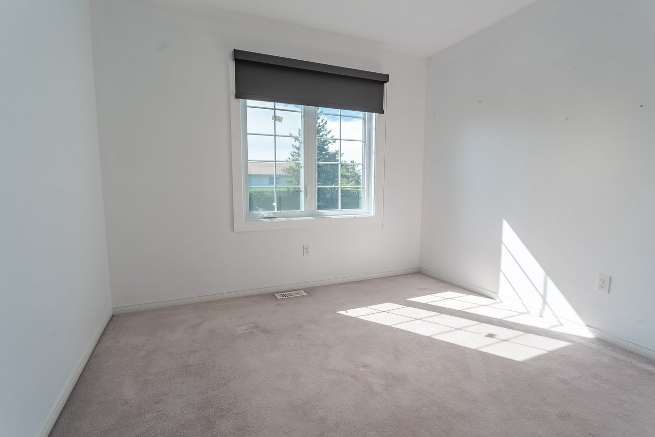 28 Chartwell Avenue - Photo 44