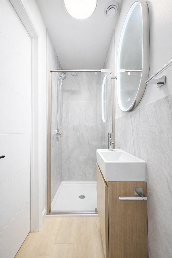 512 Moodie Drive - Photo 11
