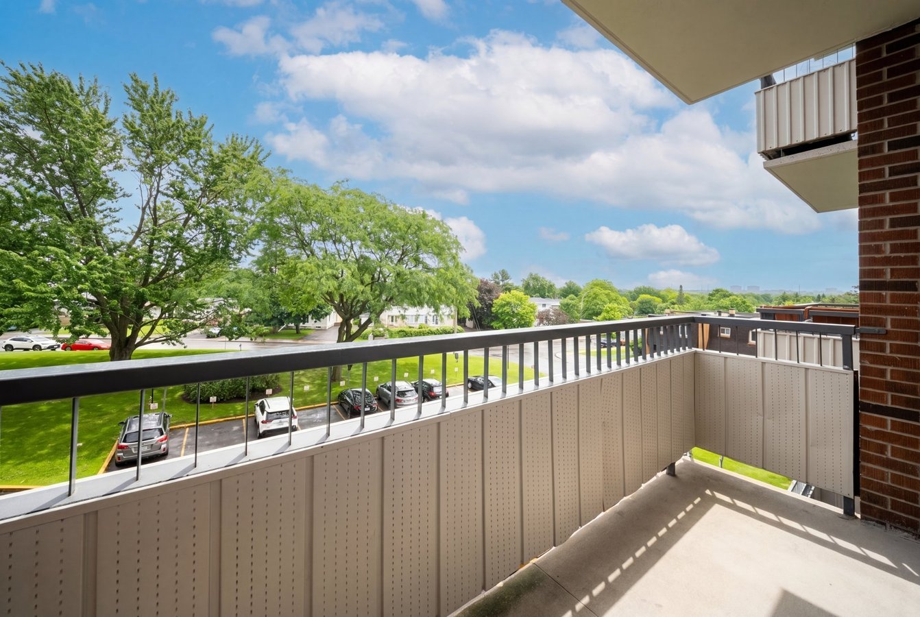 20 Chesterton Drive - Photo 3