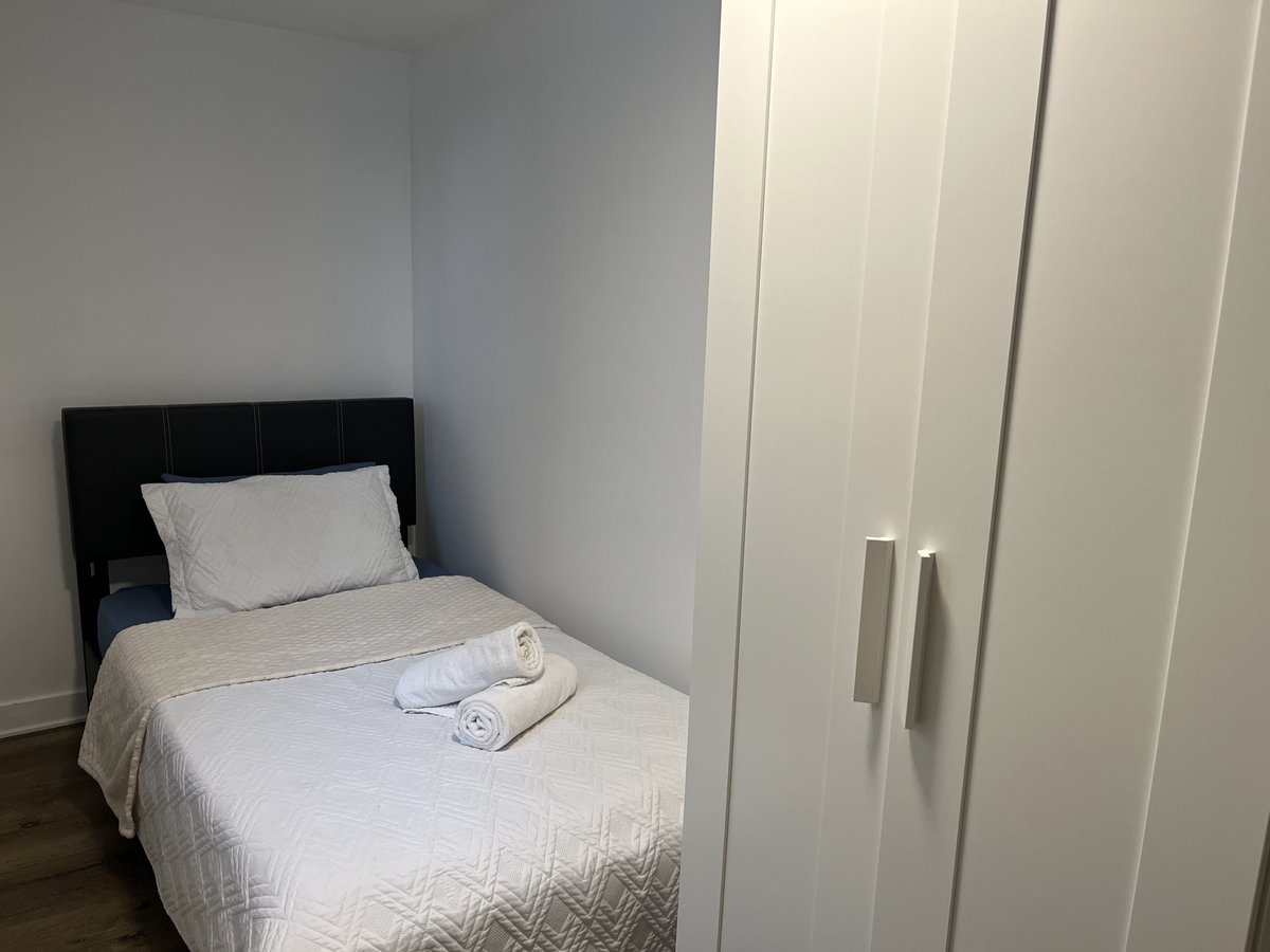 23 Epworth Avenue - Photo 5