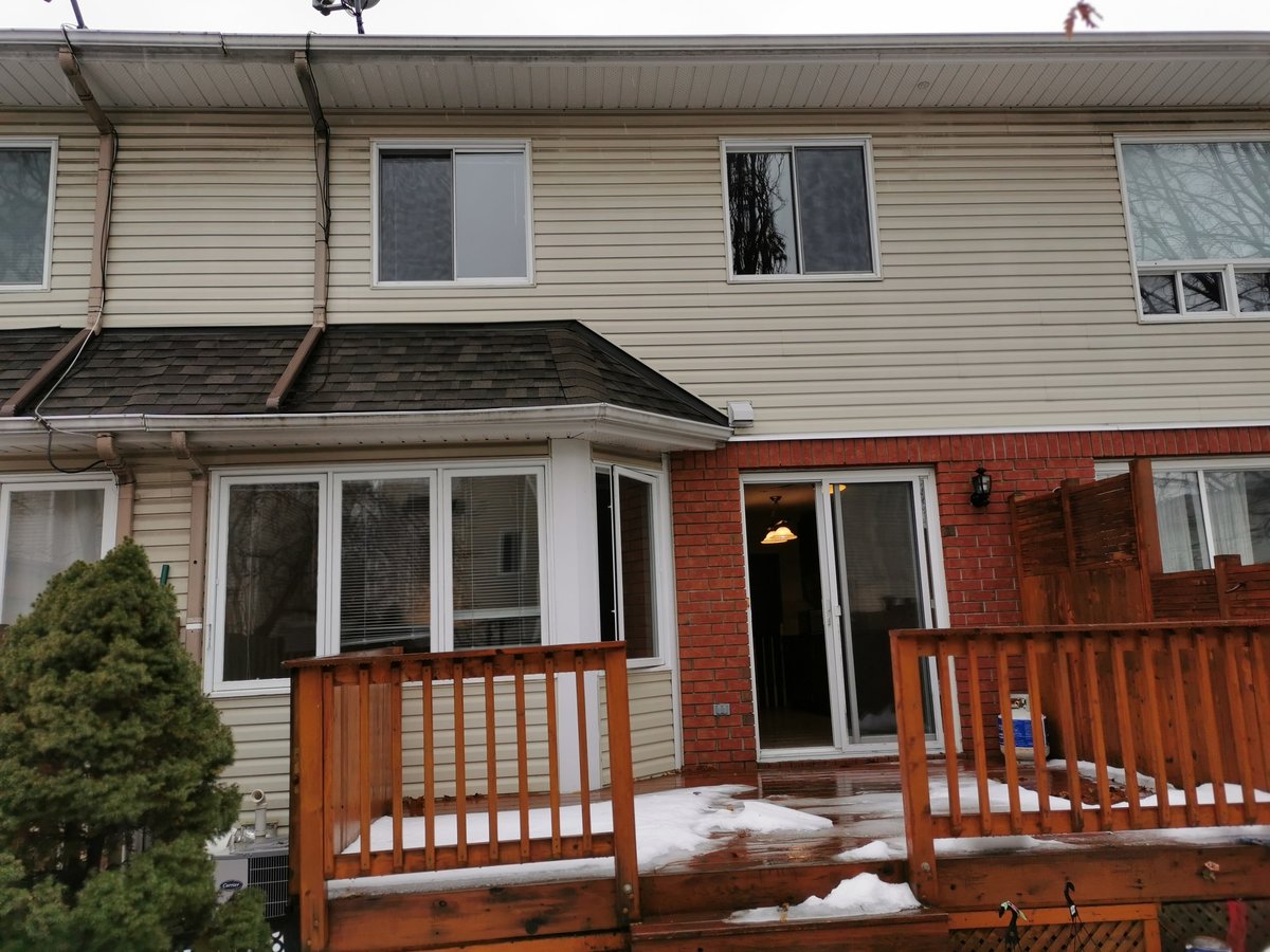 102 Thornbury Crescent - Photo 15