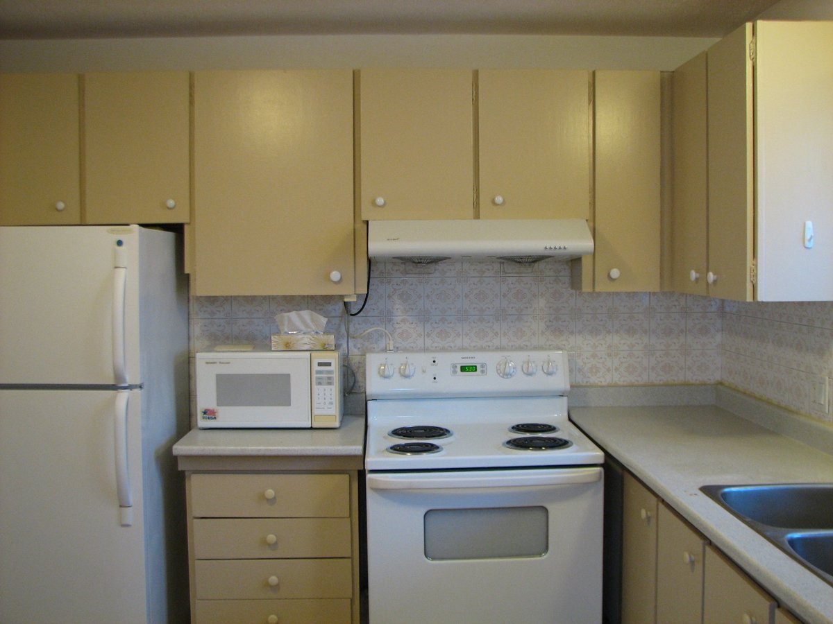 1023 Meadowlands Drive - Photo 3