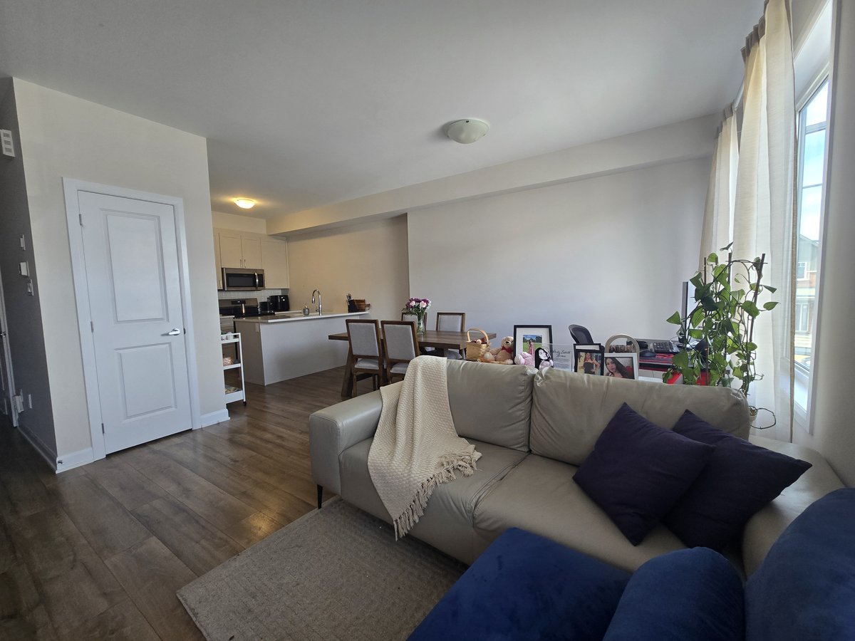 702 Lurgan Way - Photo 4