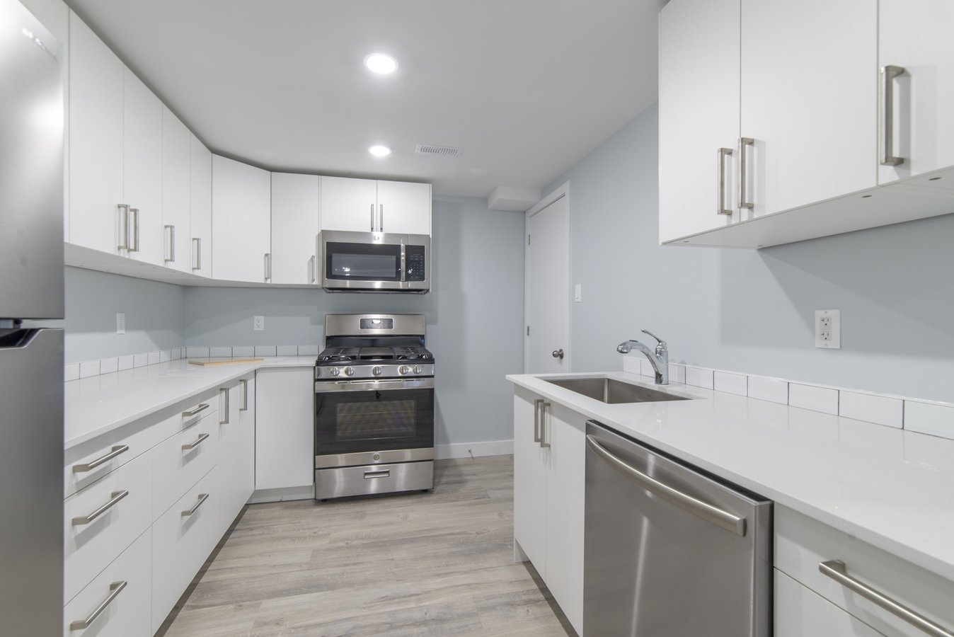 1057 Falaise Road - Photo 4