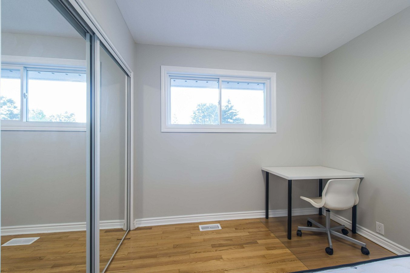 107 Hilliard Avenue - Photo 9