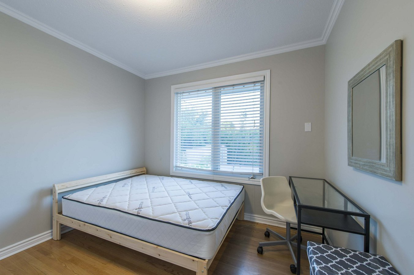 107 Hilliard Avenue - Photo 7