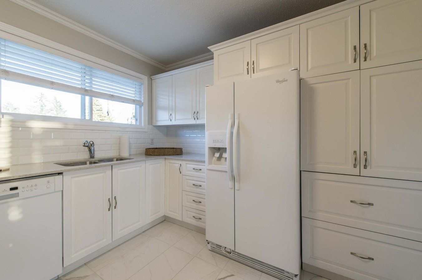 107 Hilliard Avenue - Photo 3