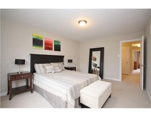544 Dundonald Drive - Photo 6