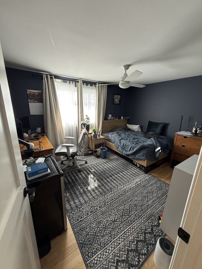 1085 Dynes Road - Photo 2