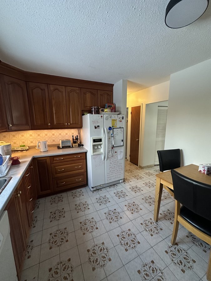 1085 Dynes Road - Photo 14
