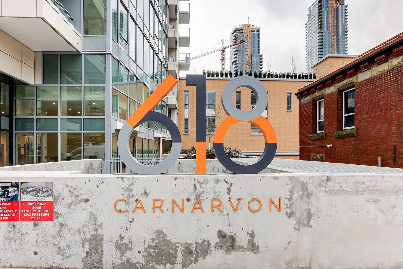 618 Carnarvon Street - Photo 17