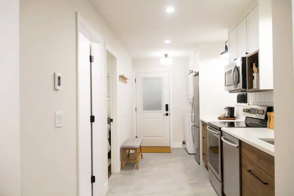 1600 Hamilton Street - Photo 4