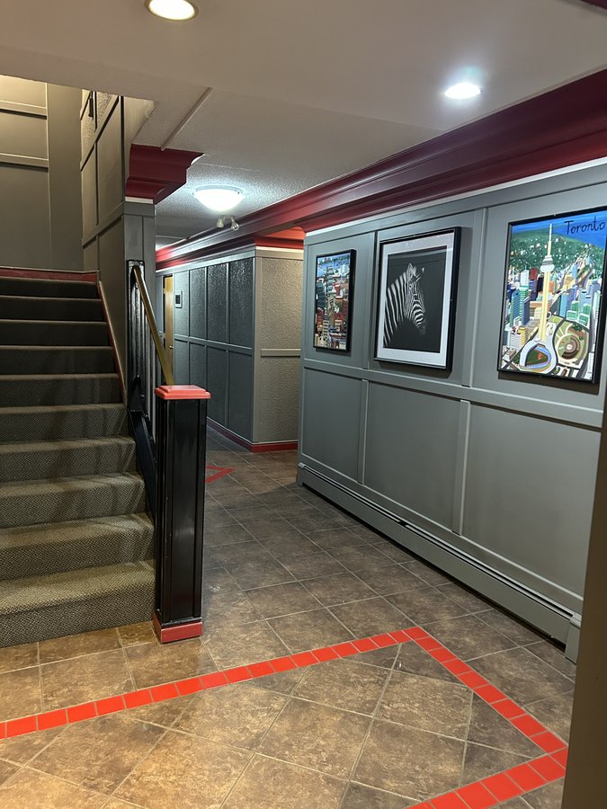 403 Agnes Street - Photo 4