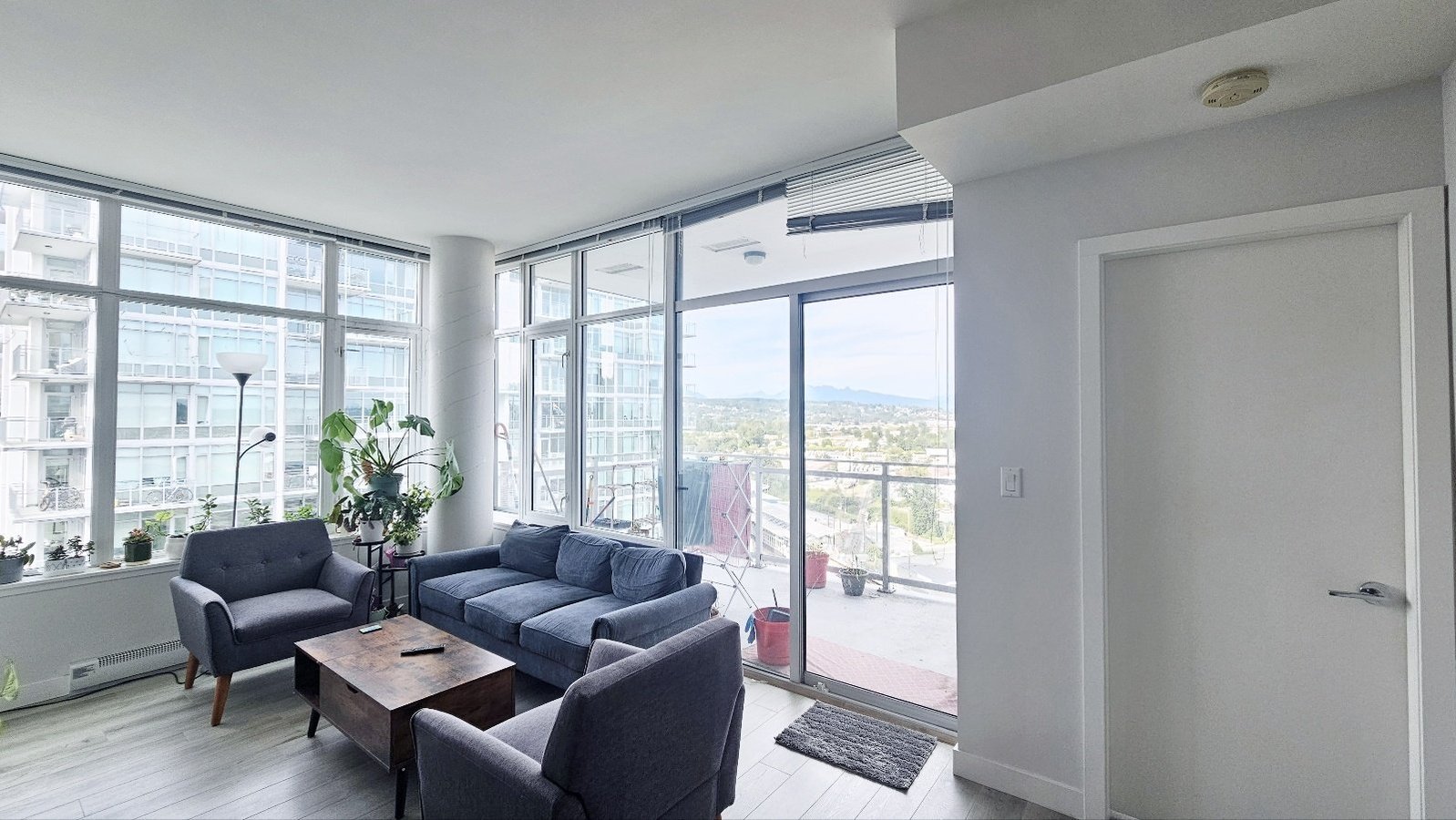 200 Nelson's Crescent - Photo 4