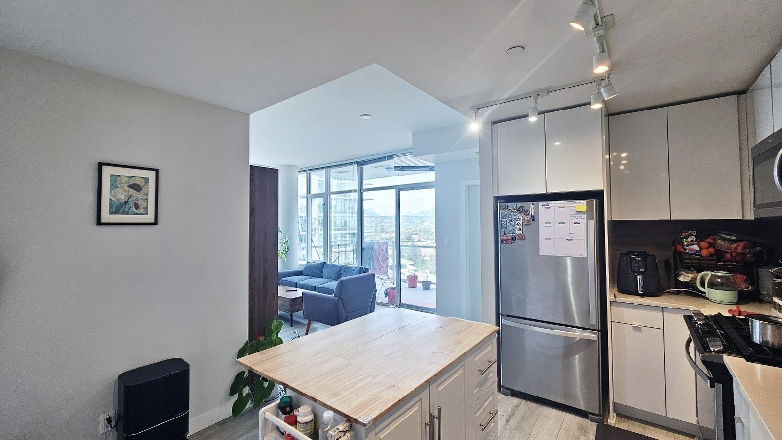 200 Nelson's Crescent - Photo 2
