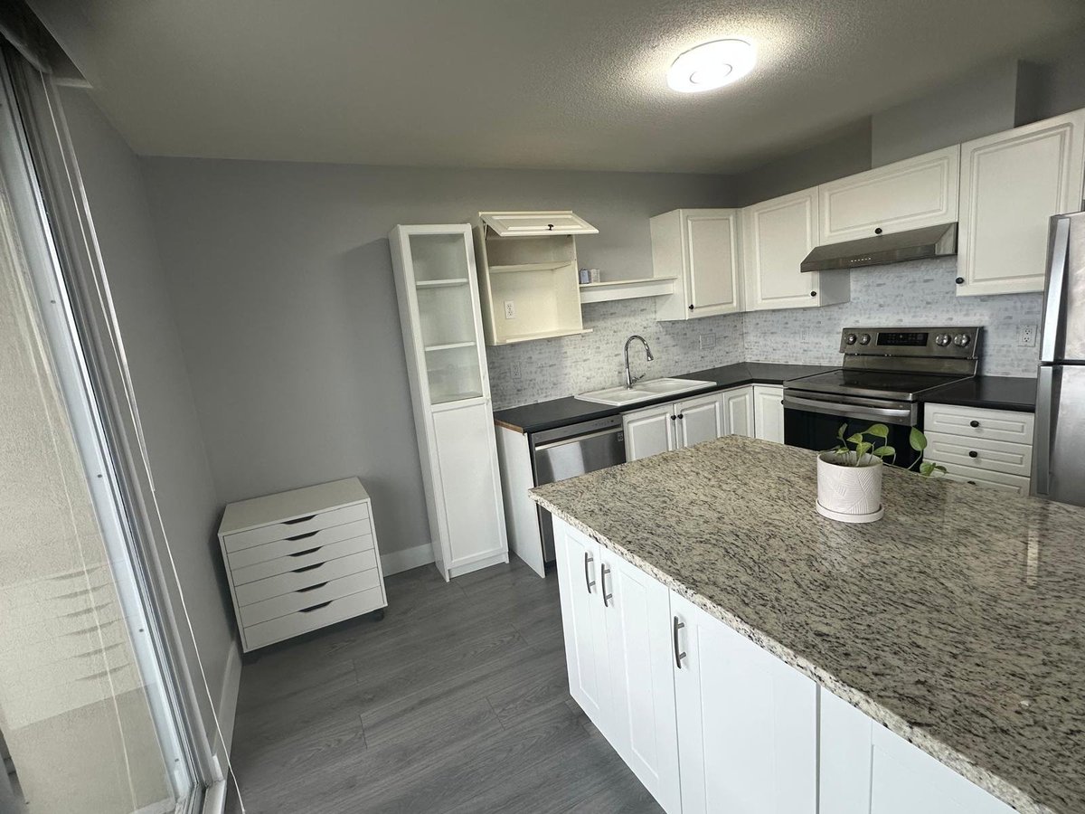 412 12th Street - Photo 5