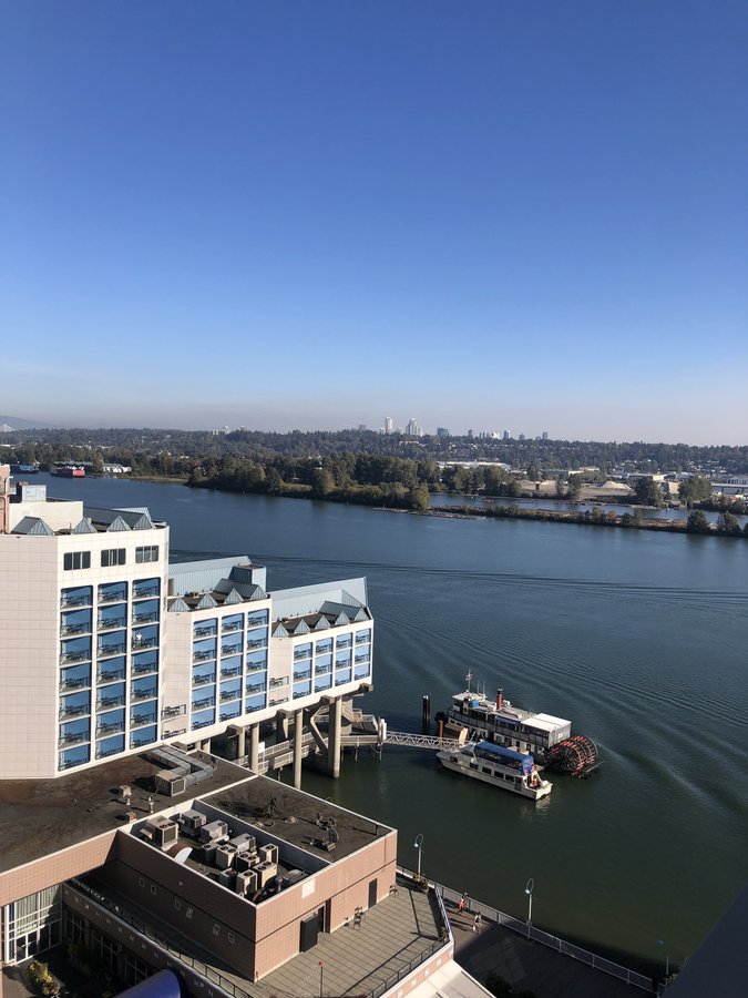 988 Quayside Drive - Photo 1
