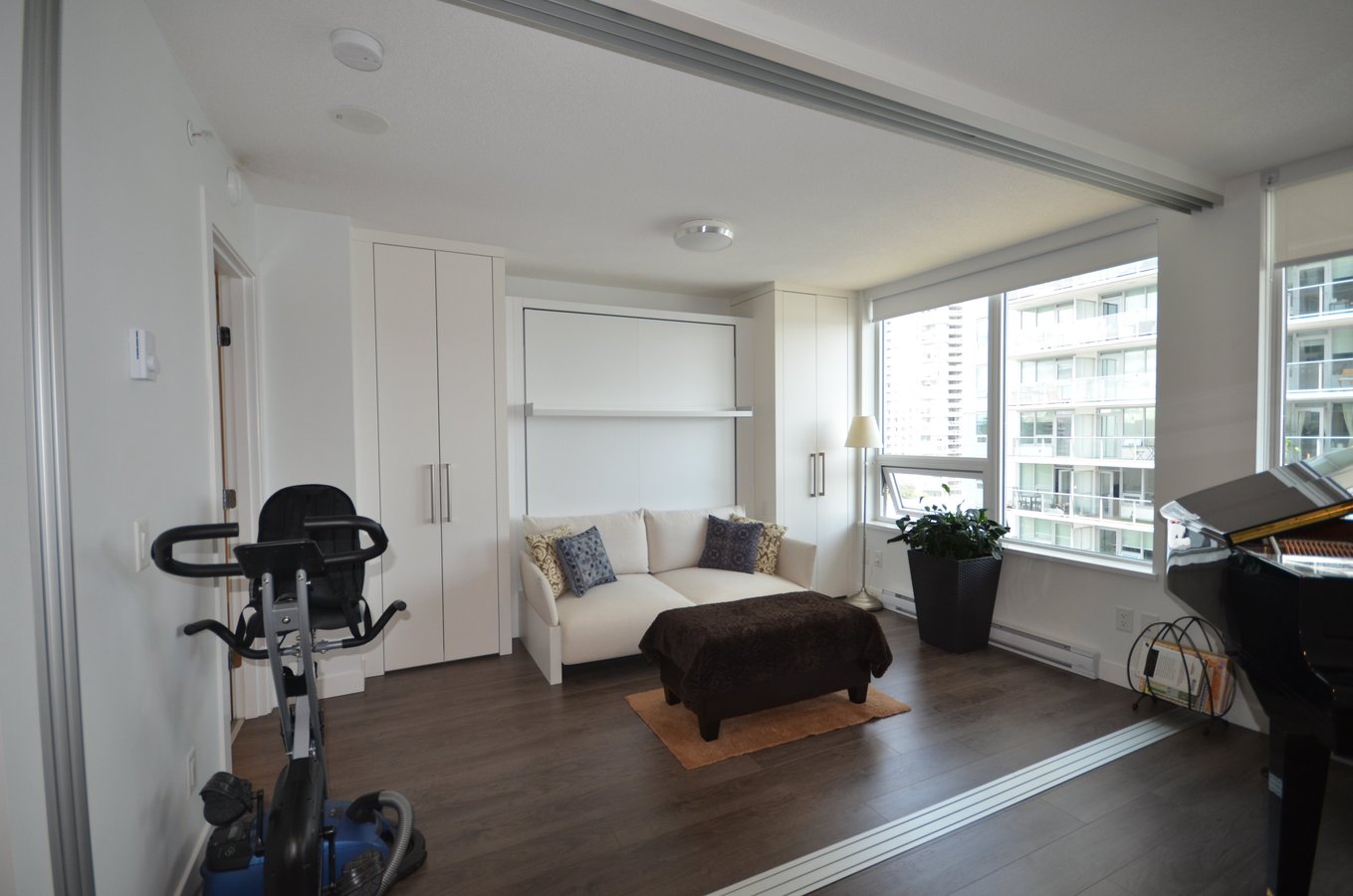 988 Quayside Drive - Photo 5