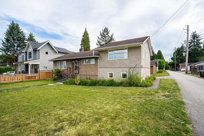 904 1st Street - Photo 1