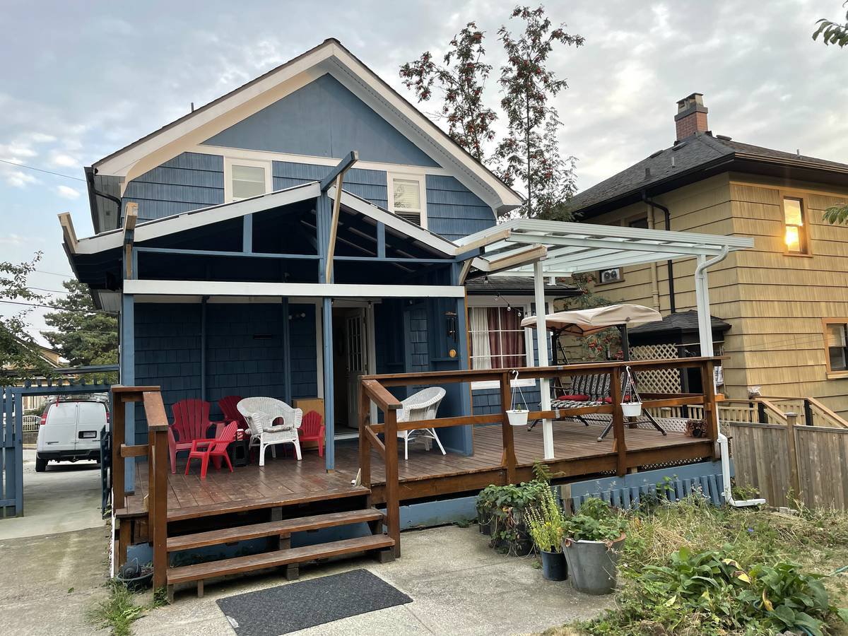 New Westminster 3 Bedroom Apartments Condos and Houses for Rent