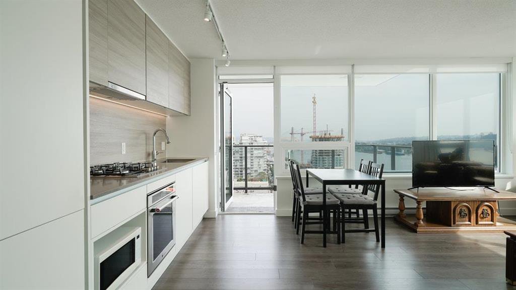 908 Quayside Drive - Photo 5