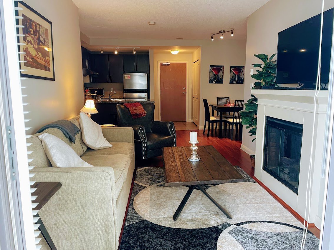 892 Carnarvon Street - Photo 3